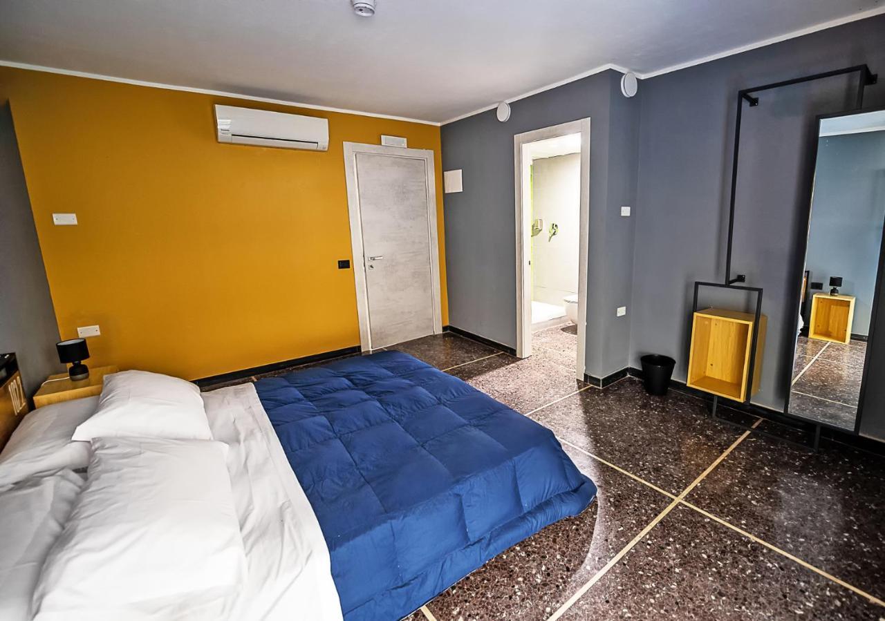 ג'נובה Marathon Hostel מראה חיצוני תמונה